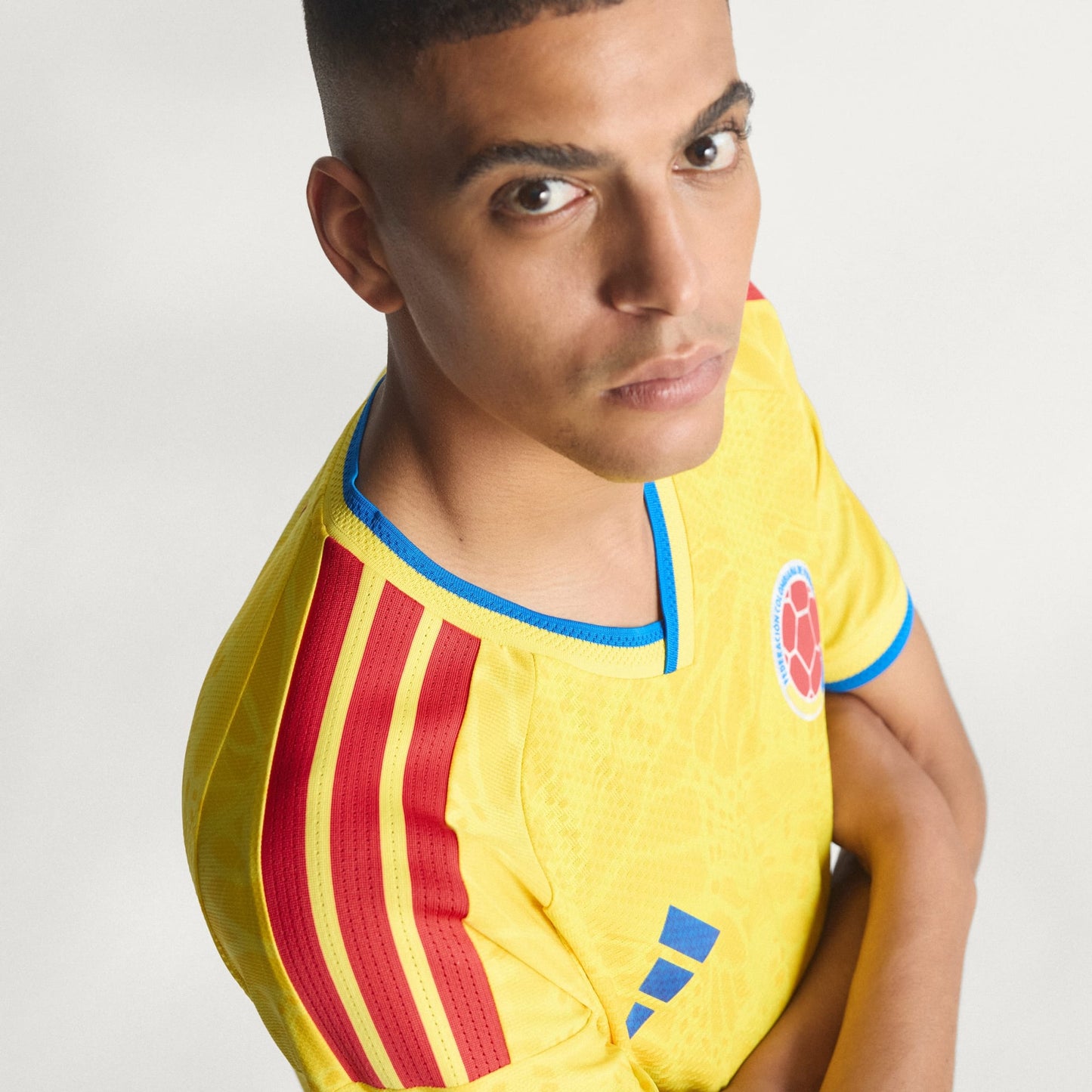 Camiseta primera equipación Colombia 26 Oficial
